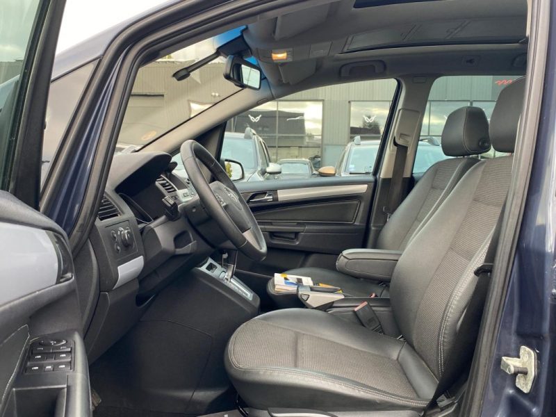 Opel Zafira 1.9 CDTI 150 ch Cosmo Pack 👨‍👩‍👧‍👦 7 places, 🫶 première main, 🌅 toit panoramique 