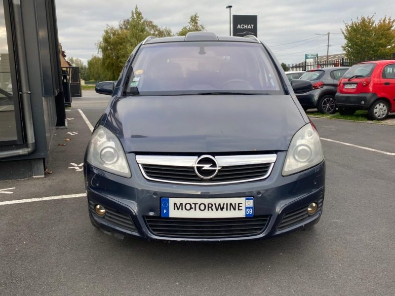 Opel Zafira 1.9 CDTI 150 ch Cosmo Pack 👨‍👩‍👧‍👦 7 places, 🫶 première main, 🌅 toit panoramique 