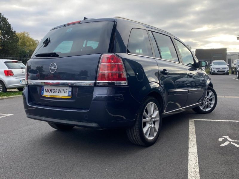 Opel Zafira 1.9 CDTI 150 ch Cosmo Pack 👨‍👩‍👧‍👦 7 places, 🫶 première main, 🌅 toit panoramique 