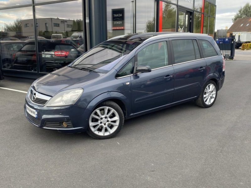 Opel Zafira 1.9 CDTI 150 ch Cosmo Pack 👨‍👩‍👧‍👦 7 places, 🫶 première main, 🌅 toit panoramique 
