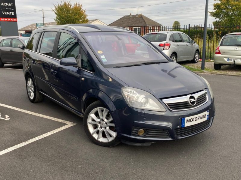 Opel Zafira 1.9 CDTI 150 ch Cosmo Pack 👨‍👩‍👧‍👦 7 places, 🫶 première main, 🌅 toit panoramique 