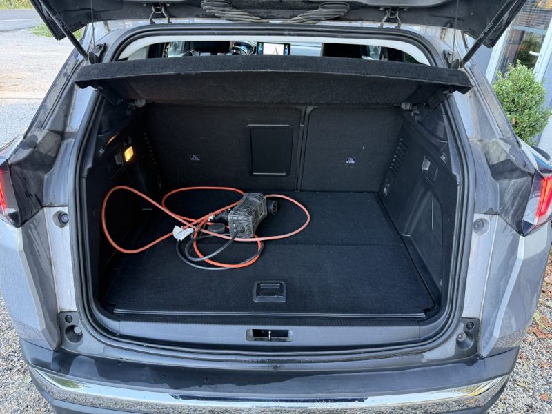 PEUGEOT 3008 HYBRID 225CH ALLURE PACK E-EAT8  2021