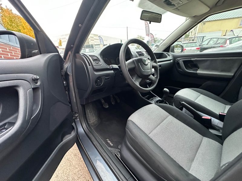 SKODA FABIA 1.2  CLASSIC 2010