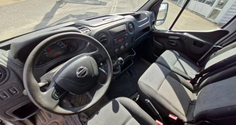Nissan NV400 FG 3T3 L2H2 2.3 DCI 130CH N-CONNECTA - TVA RECUPERABLE - ENTRETIEN COMPLET