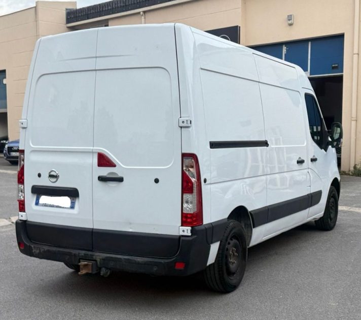 Nissan NV400 FG 3T3 L2H2 2.3 DCI 130CH N-CONNECTA - TVA RECUPERABLE - ENTRETIEN COMPLET