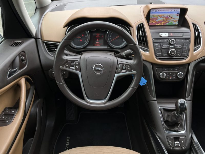 OPEL ZAFIRA TOURER III 2.0 CDTI 130 Cv 7 PLACES / ECRAN GPS TOIT PANORAMIQUE CRIT AIR 2