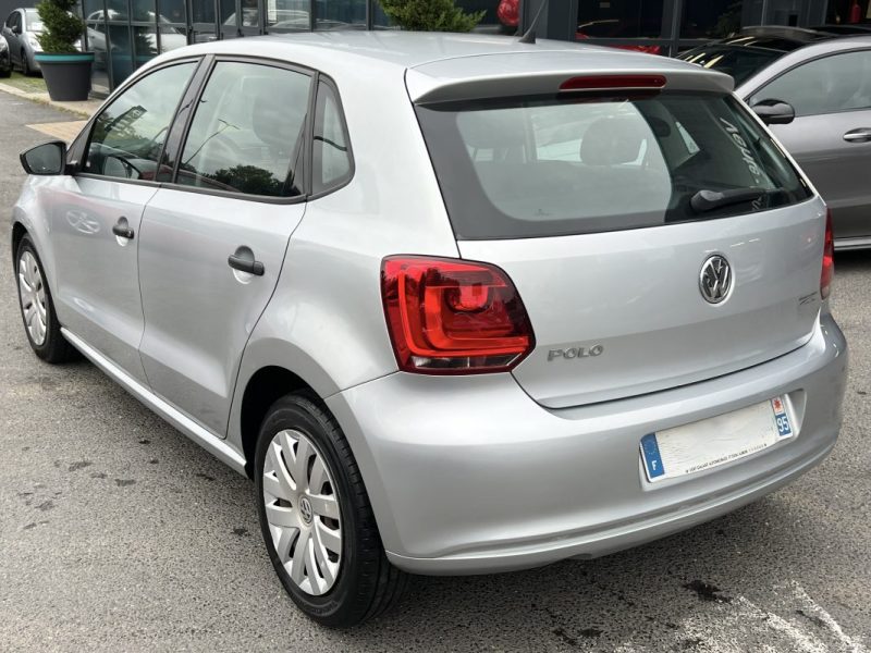 VOLKSWAGEN POLO 5 V 1.2 60 Cv 5 PORTES / CLIMATISATION REGULATEUR - GARANTIE 1 AN
