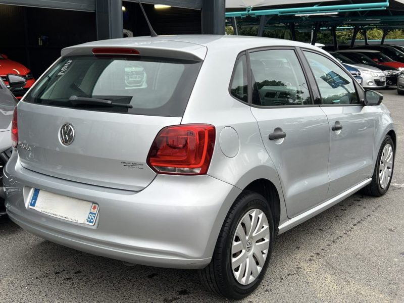 VOLKSWAGEN POLO 5 V 1.2 60 Cv 5 PORTES / CLIMATISATION REGULATEUR - GARANTIE 1 AN