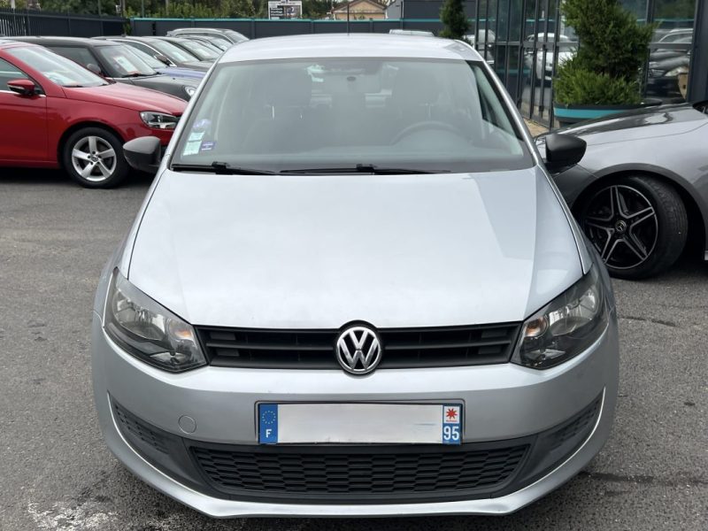 VOLKSWAGEN POLO 5 V 1.2 60 Cv 5 PORTES / CLIMATISATION REGULATEUR - GARANTIE 1 AN