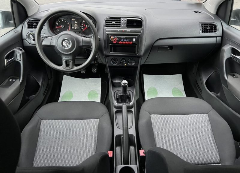 VOLKSWAGEN POLO 5 V 1.2 60 Cv 5 PORTES / CLIMATISATION REGULATEUR - GARANTIE 1 AN