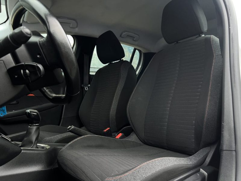 PEUGEOT 208 II 1.2 75 CV ECRAN TACTILE / APPLE CARPLAY & ANDROID CRIT AIR 1  - GARANTIE 1 AN
