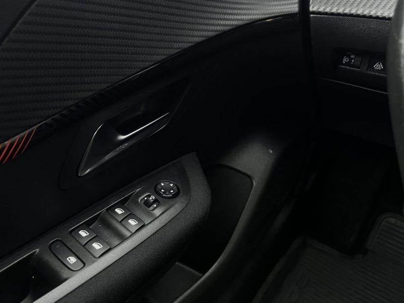 PEUGEOT 208 II 1.2 75 CV ECRAN TACTILE / APPLE CARPLAY & ANDROID CRIT AIR 1  - GARANTIE 1 AN
