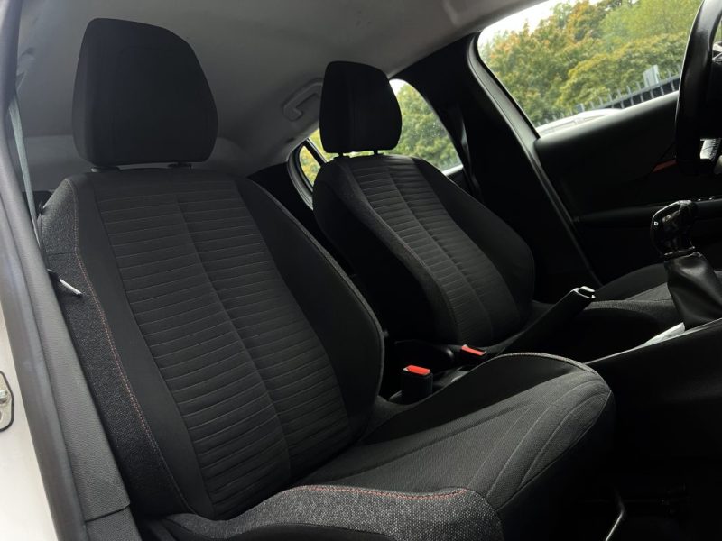 PEUGEOT 208 II 1.2 75 CV ECRAN TACTILE / APPLE CARPLAY & ANDROID CRIT AIR 1  - GARANTIE 1 AN