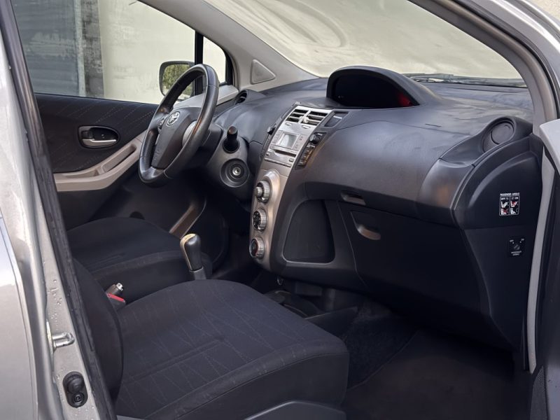 TOYOTA YARIS 1.4 D-4D 90CV NAVIMEDIA 2008 178 500KM