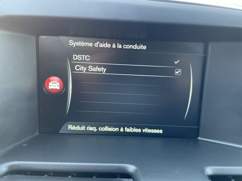 VOLVO XC60 D4 181CH  GEARTRONIC     GARANTIE 3/12 MOIS 2014