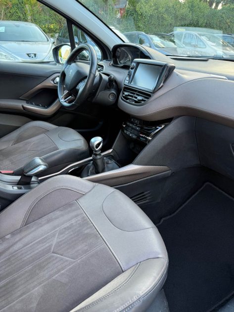 PEUGEOT 2008 1.6 E-HDI115 FAP FELINE CUIVRE