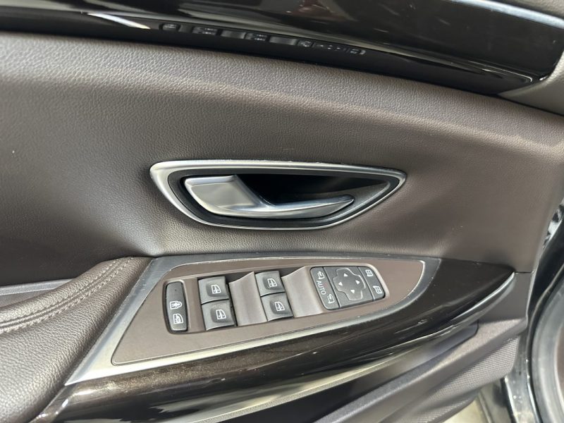 RENAULT ESPACE V 1.6 dCi 160ch INITIALE PARIS EDC