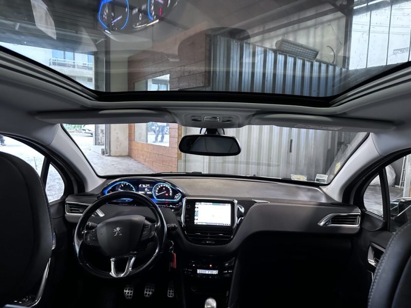 PEUGEOT 2008 1.6 BLUEHDI 120CH FÉLINE TITANE 