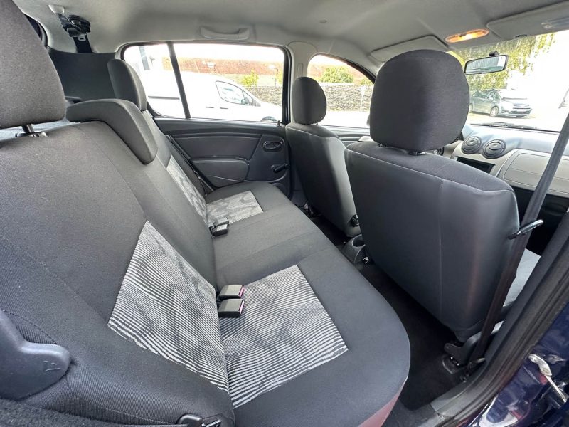 DACIA GARANTIE 24 MOIS SANDERO 1.5 DCI 70 BLACK LINE 2010