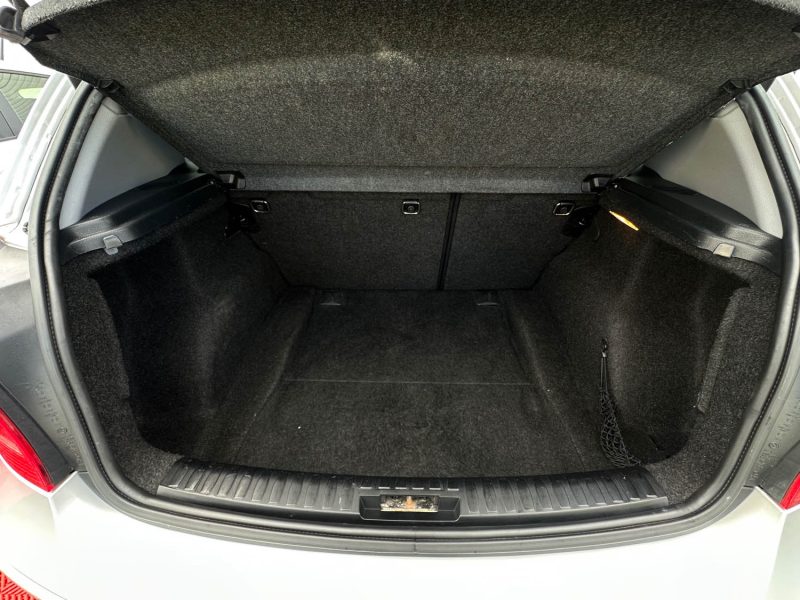 BMW DEPOT VENTE SERIE 1 120D SPORT DESIGN 2008