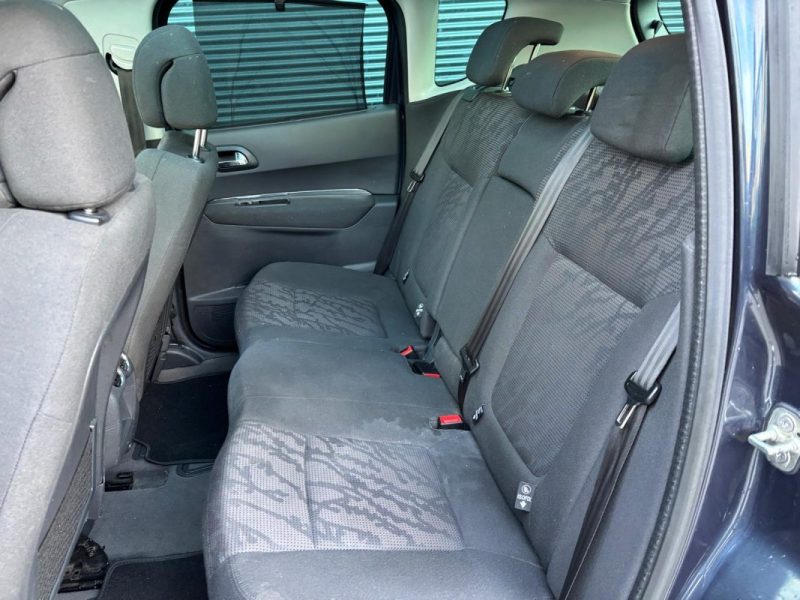 PEUGEOT 3008 1.6 E-HDI 112 FAP ALLURE - SUIVI D\'ENTRETIEN COMPLET 2012