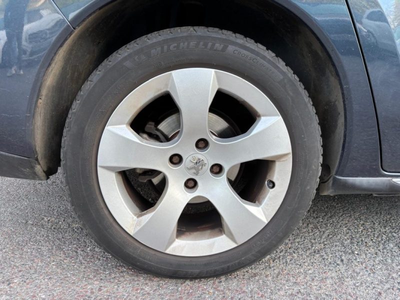 PEUGEOT 3008 1.6 E-HDI 112 FAP ALLURE - SUIVI D\'ENTRETIEN COMPLET 2012