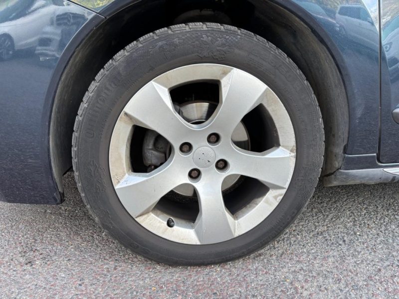 PEUGEOT 3008 1.6 E-HDI 112 FAP ALLURE - SUIVI D\'ENTRETIEN COMPLET 2012