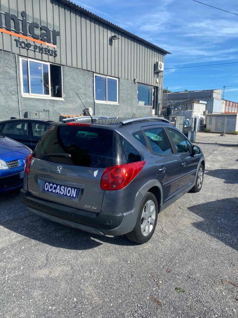 PEUGEOT 207 1.6 HDI FAP BLUE LION ACTIVE distribution neuve 