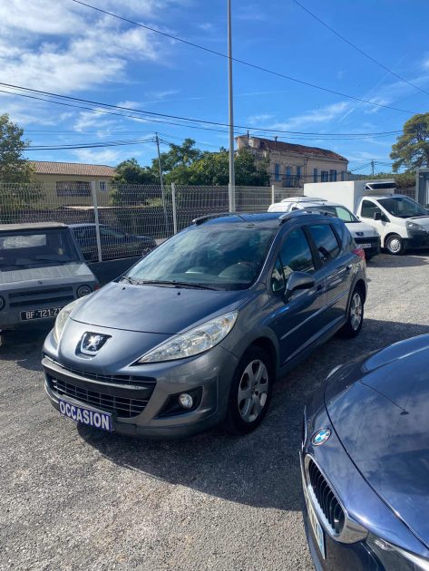 PEUGEOT 207 1.6 HDI FAP BLUE LION ACTIVE distribution neuve 