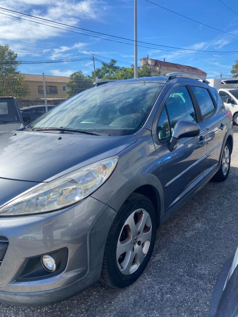 PEUGEOT 207 1.6 HDI FAP BLUE LION ACTIVE distribution neuve 