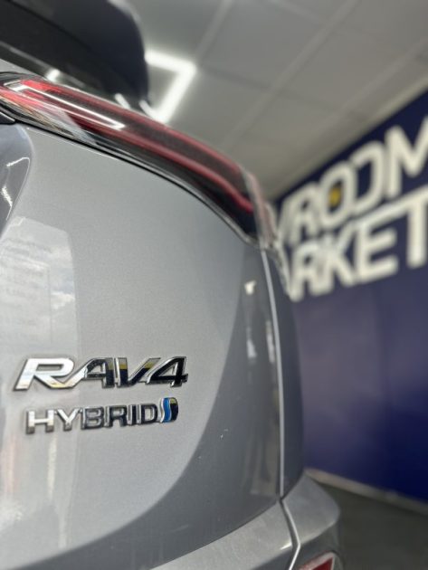 TOYOTA RAV4 197 HYBRIDE TENDANCE 2WD CVT 2018