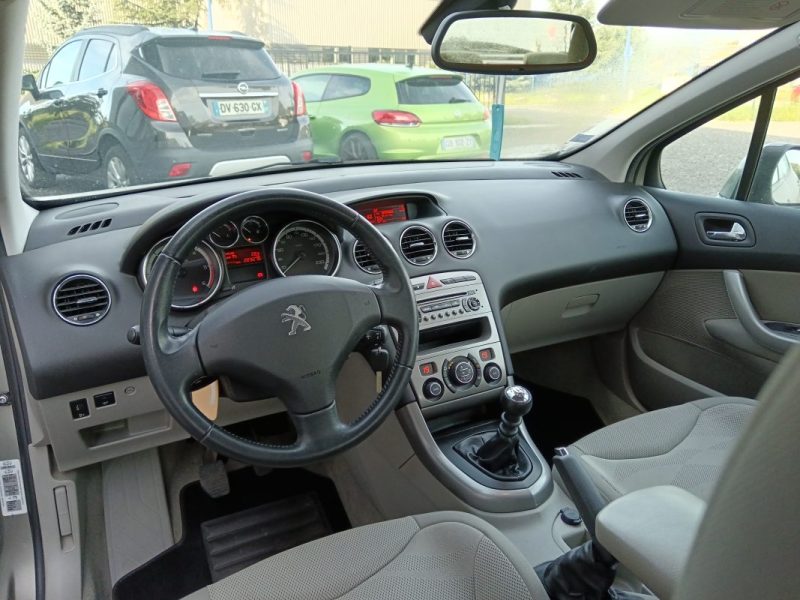 PEUGEOT 308 1.6 E-HDI 112 CV ACTIVE 5P SUIVI COMPLET / DISITRIB OK + CT OK + ENTRETIEN A JOUR