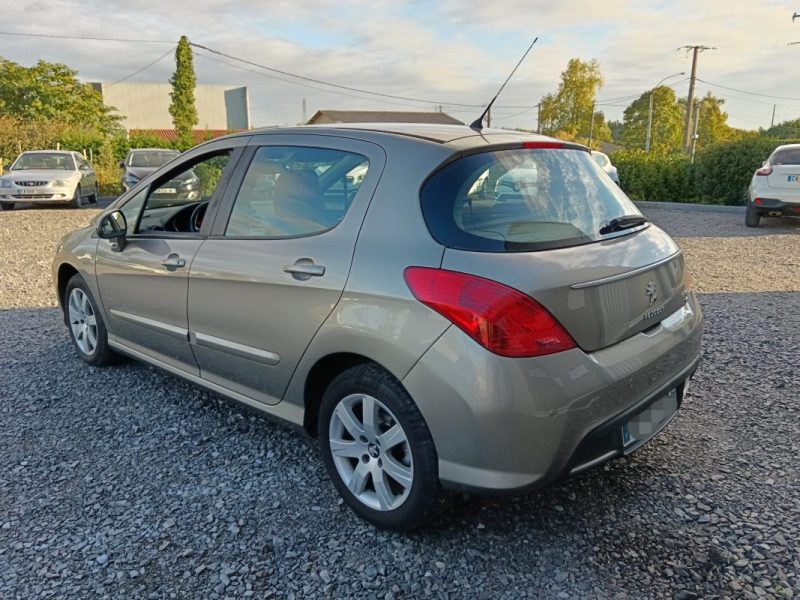 PEUGEOT 308 1.6 E-HDI 112 CV ACTIVE 5P SUIVI COMPLET / DISITRIB OK + CT OK + ENTRETIEN A JOUR