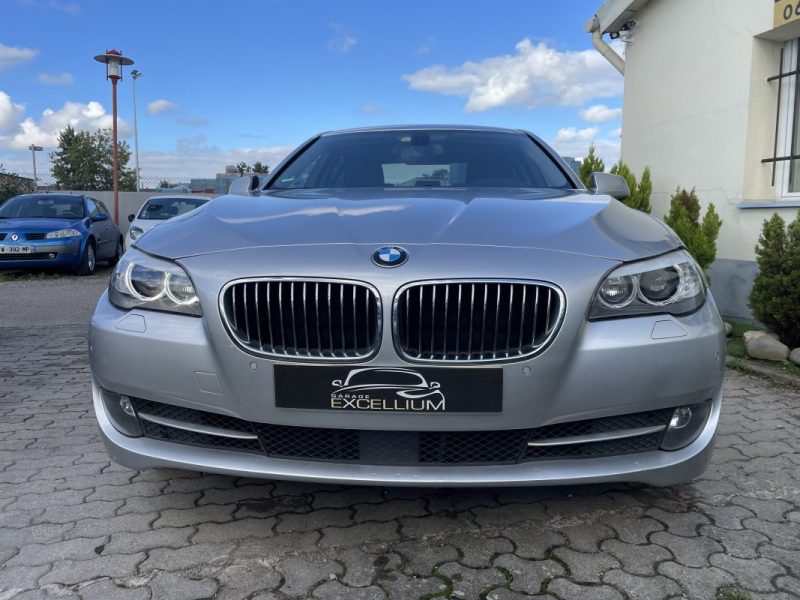 BMW 528I CONFORT 2010