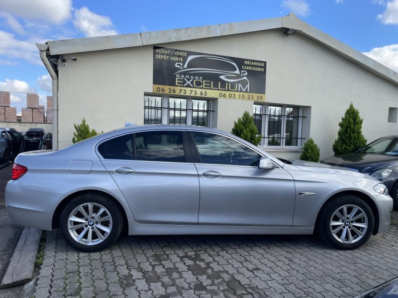 BMW 528I CONFORT 2010