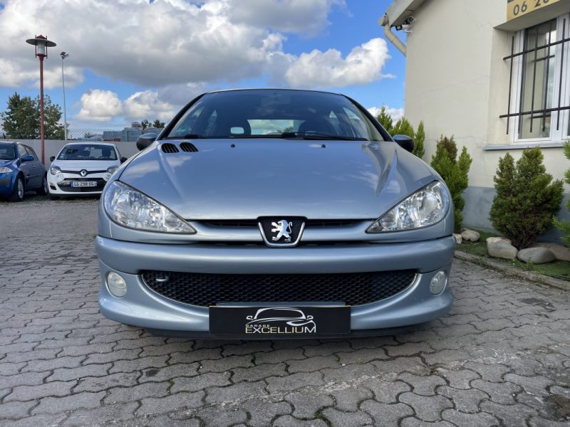 PEUGEOT 206 BASE 2008