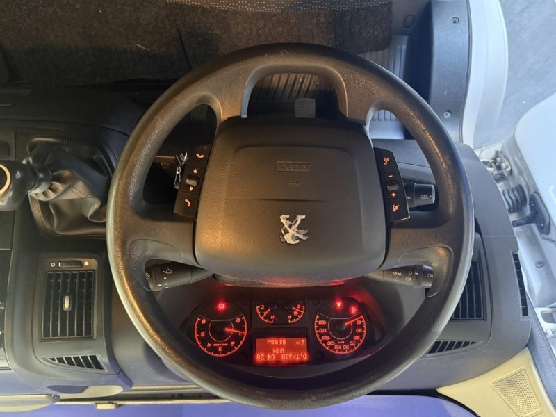 PEUGEOT BOXER L1H1 2.2 BLUEHDI 120CH - Suivi complet Peugeot