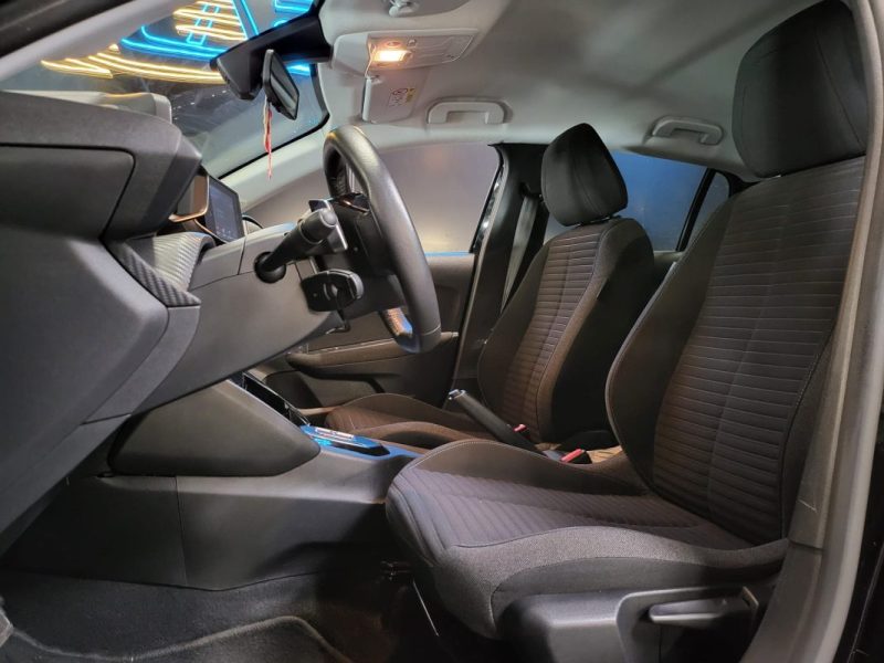 PEUGEOT 208 1.2 PURETECH 100cv EAT8 STYLE / CAMERA / APPLE CARPLAY