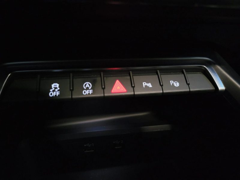 AUDI A3 SPORTBACK 35 TDI 150cv S line TOIT OUVRANT /CAMERA /VIRTUAL COCKPIT