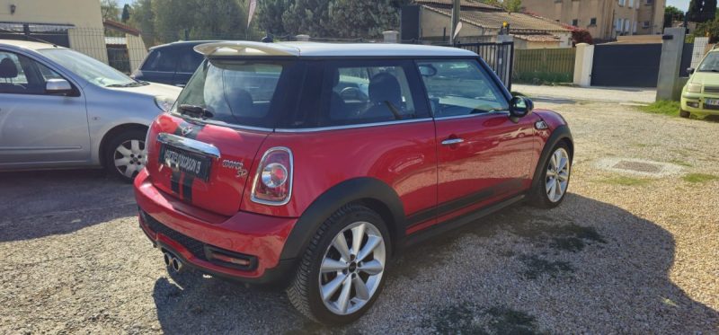 MINI Cooper SD- 143 cv – 116 000 km boite auto, 2013- Garantie 12Mois