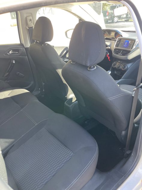 PEUGEOT 208 1.2 VTI ACTIVE 