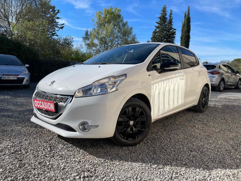 PEUGEOT 208 1.2 VTI ACTIVE 