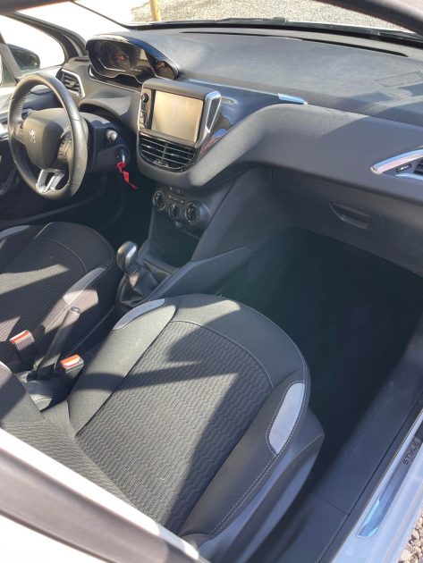 PEUGEOT 208 1.2 VTI ACTIVE 