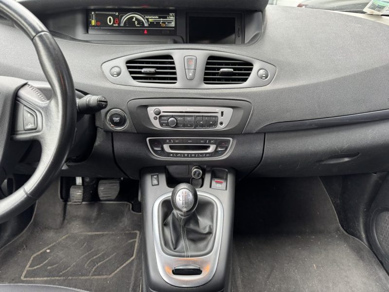 Renault Grand Scenic III 1.2 TCE 130ch Limited - 7 places - 1ère Main