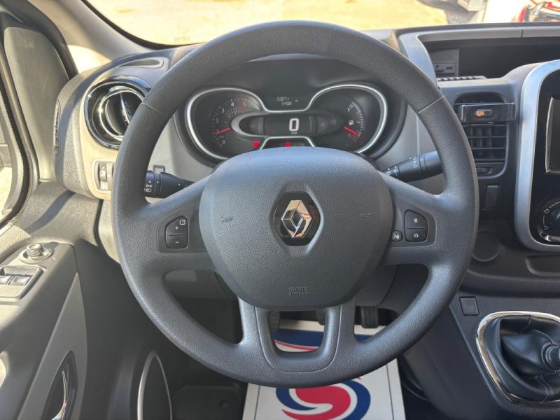 RENAULT TRAFIC L2H1 1.6 DCI 120CV GRAND CONFORT - REVISION RECENTE 2017