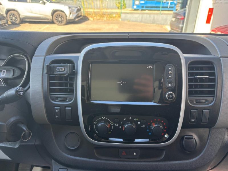 RENAULT TRAFIC L2H1 1.6 DCI 120CV GRAND CONFORT - REVISION RECENTE 2017