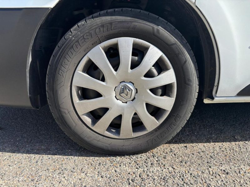 RENAULT TRAFIC L2H1 1.6 DCI 120CV GRAND CONFORT - REVISION RECENTE 2017