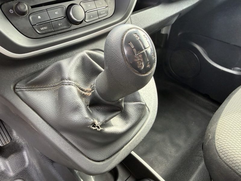 RENAULT KANGOO 1.5 DCI 75 PORTE LATÉRALE / CLIM / GPS