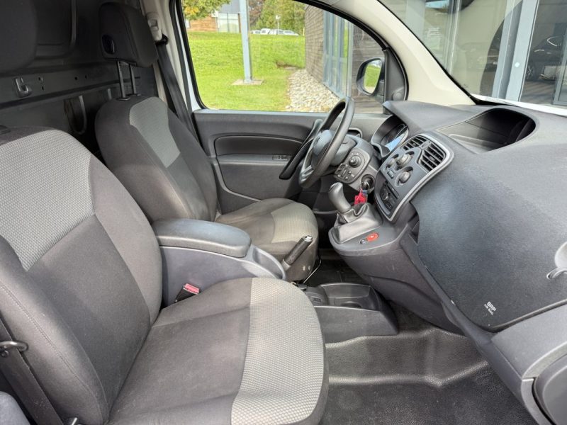 RENAULT KANGOO 1.5 DCI 75 PORTE LATÉRALE / CLIM / GPS