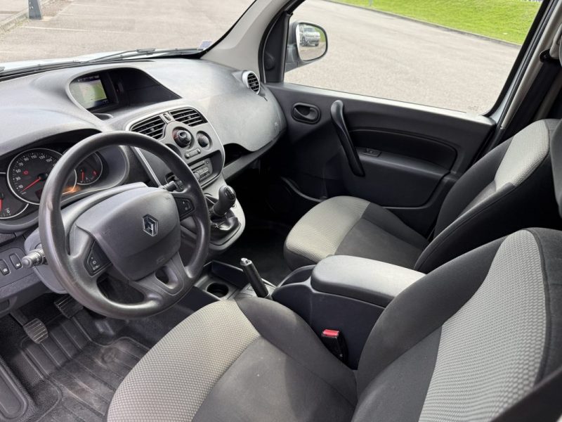 RENAULT KANGOO 1.5 DCI 75 PORTE LATÉRALE / CLIM / GPS